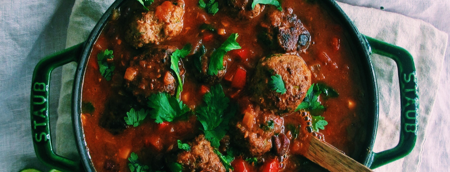 Meatball black bean chilli