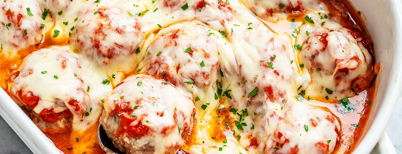 Healthy meatball bake