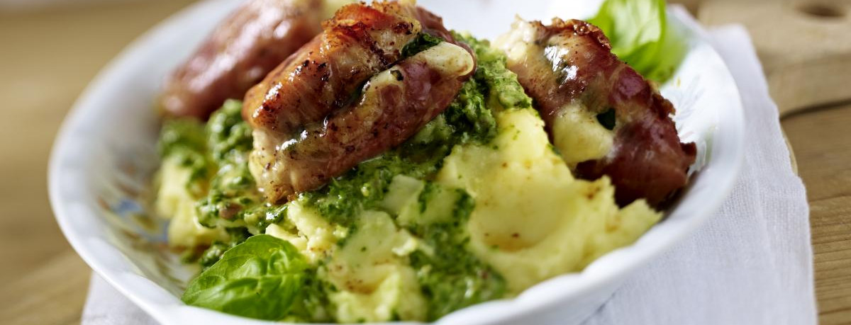 Pesto Chicken with mash and greens